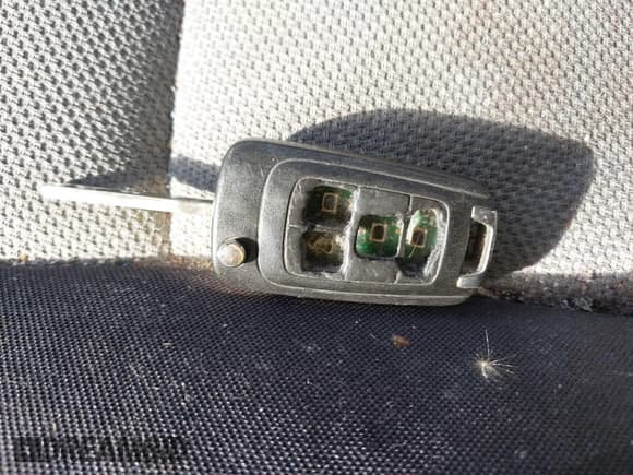 ✅ 2014 Chevrolet Cruze LS • VIN: 1G1PA5SG1E7225151 • Лот: 43363338. Опубликован ранее на IAAI с пробегом 169 242 миль. Бесплатный доступ к архиву аукционных продаж из США и подробный отчёт об истории автомобиля на DreamBid. Изображение 11.