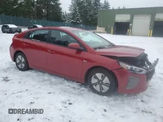 ✅ 2019 Hyundai Ioniq Blue • VIN: KMHC65LC0KU115705 • Lot: 45403735. Wystawiony na Copart z przebiegiem 49 061 mil. Bezpłatny archiwum sprzedaży aukcyjnych z USA i szczegółowy raport historii pojazdu na DreamBid. Zdjęcie 4.