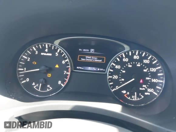 ✅ 2019 Nissan Pathfinder SV • VIN: 5N1DR2MM2KC642006 • Lot: 42301997. Wystawiony na IAAI z przebiegiem 95 716 mil. Bezpłatny archiwum sprzedaży aukcyjnych z USA i szczegółowy raport historii pojazdu na DreamBid. Zdjęcie 7.