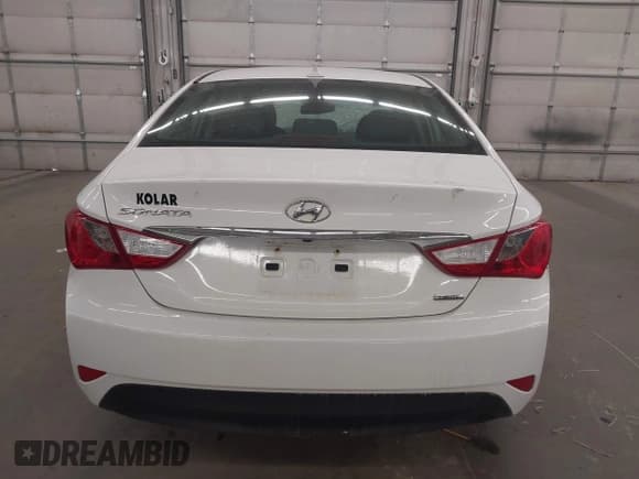 ✅ 2014 Hyundai Sonata Limited • VIN: 5NPEC4AC0EH876820 • Lot: 43358438. Listed on IAAI with 149,817 mi. Free auction sales archive from the USA and detailed vehicle history report at DreamBid. Image 16.