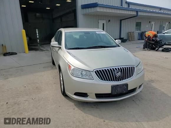 ✅ 2013 Buick LaCrosse • VIN: 1G4GA5ER7DF179894 • Lot: 66690715. Wystawiony na Copart z przebiegiem 78 837 mil. Bezpłatny archiwum sprzedaży aukcyjnych z USA i szczegółowy raport historii pojazdu na DreamBid. Zdjęcie 14.
