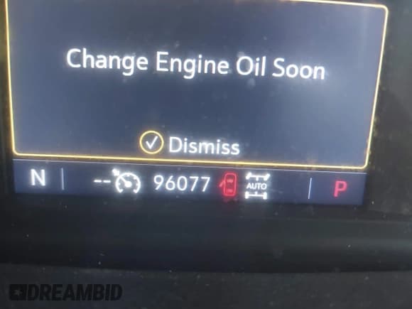 ✅ 2019 Chevrolet Silverado 1500 RST • VIN: 1GCRYEED8KZ353738 • Lot: 40343310. Wystawiony na IAAI z przebiegiem 96 077 mil. Bezpłatny archiwum sprzedaży aukcyjnych z USA i szczegółowy raport historii pojazdu na DreamBid. Zdjęcie 7.