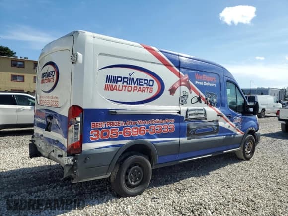 ✅ 2016 Ford Transit Cargo • VIN: 1FTYR2CM6GKB23836 • Lot: 61241605. Listed on Copart with 102,378 mi. Free auction sales archive from the USA and detailed vehicle history report at DreamBid. Image 3.