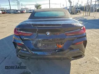 ✅ 2021 BMW 8 Series M850i xDrive • VIN: WBAFY4C03MCF29680 • Лот: 94529965. Опубликован ранее на Copart с пробегом 26 984 миль. Бесплатный доступ к архиву аукционных продаж из США и подробный отчёт об истории автомобиля на DreamBid. Изображение 6.
