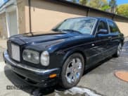 ✅ 2002 Bentley Arnage • VIN: SCBLC31E62CX08029 • Lot: 91598965. Wystawiony na Copart z przebiegiem 86 082 mil. Bezpłatny archiwum sprzedaży aukcyjnych z USA i szczegółowy raport historii pojazdu na DreamBid. Zdjęcie 2.