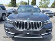 ✅ 2023 BMW X5 sDrive40i • VIN: 5UXCR4C06P9P49752 • Lot: 42023880. Listed on IAAI with 41,126 mi. Free auction sales archive from the USA and detailed vehicle history report at DreamBid. Image 13.