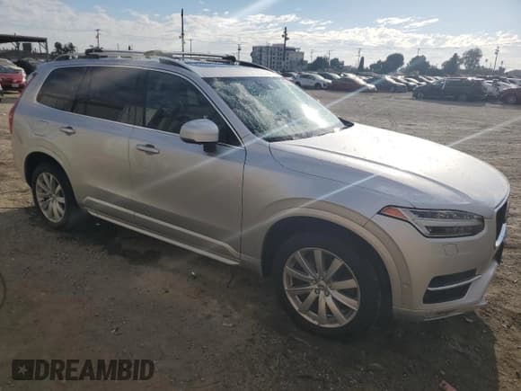 ✅ 2018 Volvo XC90 Momentum • VIN: YV4A22PK5J1202021 • Лот: 83991985. Опубликован ранее на Copart с пробегом 195 286 миль. Бесплатный доступ к архиву аукционных продаж из США и подробный отчёт об истории автомобиля на DreamBid. Изображение 4.