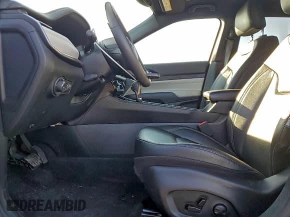 ✅ 2025 Jeep Compass Limited • VIN: 3C4NJDCN3ST514321 • Лот: 94994185. Опубликован ранее на Copart с пробегом 29 841 миль. Бесплатный доступ к архиву аукционных продаж из США и подробный отчёт об истории автомобиля на DreamBid. Изображение 7.