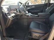 ✅ 2025 Kia Sportage SX-Prestige • VIN: KNDPXCDG1S7176844 • Lot: 63322285. Wystawiony na Copart z przebiegiem 18 322 mil. Bezpłatny archiwum sprzedaży aukcyjnych z USA i szczegółowy raport historii pojazdu na DreamBid. Zdjęcie 7.