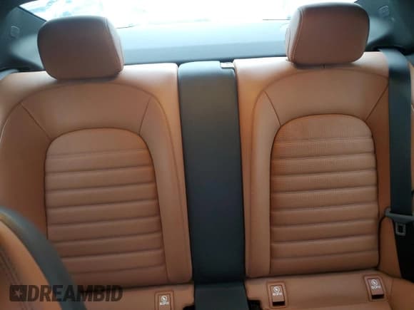 ✅ 2022 Mercedes-Benz C 43 AMG • VIN: W1KWJ6EB7NG109418 • Lot: 55928653. Wystawiony na Copart z przebiegiem 20 881 mil. Bezpłatny archiwum sprzedaży aukcyjnych z USA i szczegółowy raport historii pojazdu na DreamBid. Zdjęcie 10.