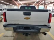 ✅ 2013 Chevrolet Silverado 1500 • VIN: 1GC2CYE87DZ254822 • Лот: 54237485. Опубликован ранее на Copart с пробегом 201 230 миль. Бесплатный доступ к архиву аукционных продаж из США и подробный отчёт об истории автомобиля на DreamBid. Изображение 6.