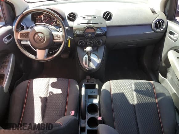 ✅ 2011 Mazda 2 Touring • VIN: JM1DE1HY9B0105920 • Lot: 72044075. Listed on Copart with 124,811 mi. Free auction sales archive from the USA and detailed vehicle history report at DreamBid. Image 8.