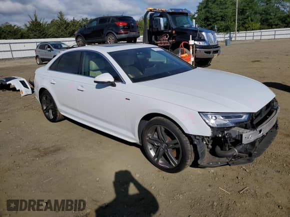 ✅ 2017 Audi A4 Premium Plus • VIN: WAULNAF46HN025446 • Лот: 70370995. Опубликован ранее на Copart с пробегом 79 324 миль. Бесплатный доступ к архиву аукционных продаж из США и подробный отчёт об истории автомобиля на DreamBid. Изображение 4.