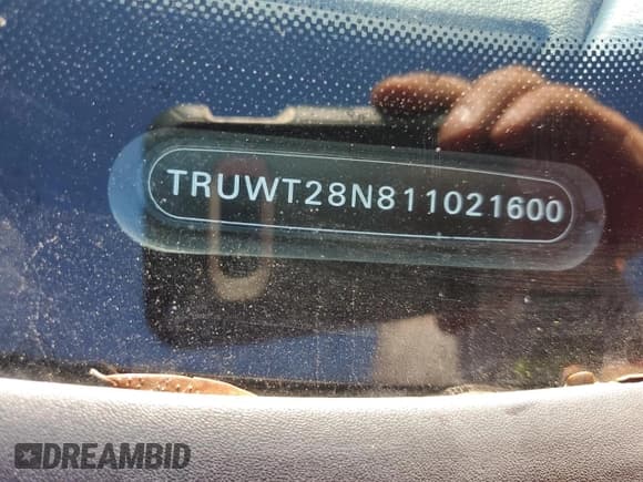 ✅ 2001 Audi TT • VIN: TRUWT28N811021600 • Lot: 86520725. Wystawiony na Copart z przebiegiem 113 158 mil. Bezpłatny archiwum sprzedaży aukcyjnych z USA i szczegółowy raport historii pojazdu na DreamBid. Zdjęcie 12.