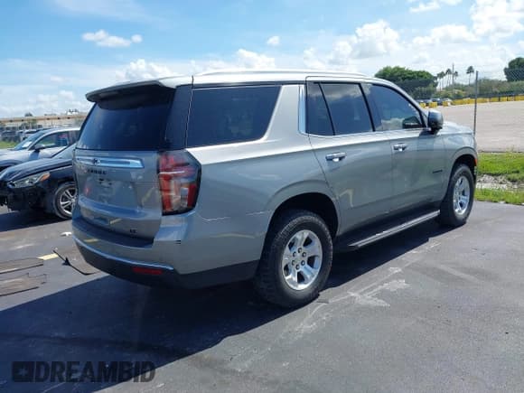 ✅ 2023 Chevrolet Tahoe LT • VIN: 1GNSCNKD7PR328493 • Lot: 42863817. Wystawiony na IAAI z przebiegiem 16 720 mil. Bezpłatny archiwum sprzedaży aukcyjnych z USA i szczegółowy raport historii pojazdu na DreamBid. Zdjęcie 4.
