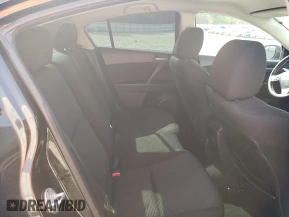 ✅ 2013 Mazda 3 i SV • VIN: JM1BL1TG4D1796203 • Лот: 56365825. Опубликован ранее на Copart с пробегом 190 717 миль. Бесплатный доступ к архиву аукционных продаж из США и подробный отчёт об истории автомобиля на DreamBid. Изображение 10.