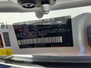 ✅ 2017 Toyota Sienna XLE Premium • VIN: 5TDYZ3DC6HS807002 • Лот: 64998935. Опубликован ранее на Copart с пробегом 178 604 миль. Бесплатный доступ к архиву аукционных продаж из США и подробный отчёт об истории автомобиля на DreamBid. Изображение 14.