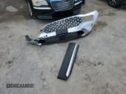 ✅ 2022 Hyundai Santa Fe Blue • VIN: KM8S2DA15NU057940 • Lot: 61291384. Wystawiony na Copart z przebiegiem 30 891 mil. Bezpłatny archiwum sprzedaży aukcyjnych z USA i szczegółowy raport historii pojazdu na DreamBid. Zdjęcie 13.