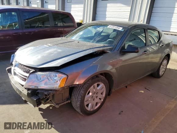 ✅ 2013 Dodge Avenger SE • VIN: 1C3CDZAB3DN725689 • Лот: 87201354. Опубликован ранее на Copart с пробегом 152 255 миль. Бесплатный доступ к архиву аукционных продаж из США и подробный отчёт об истории автомобиля на DreamBid. Изображение 1.