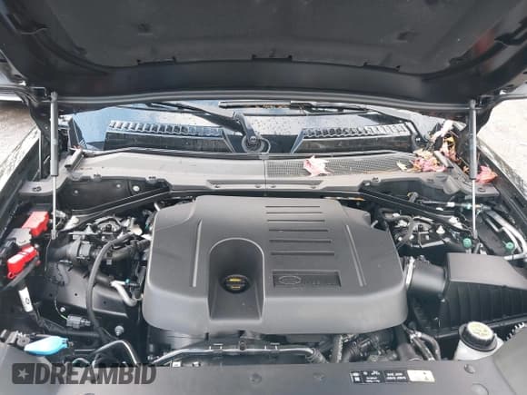 ✅ 2022 Land Rover Defender X-Dynamic HSE • VIN: SALE37RUXN2092086 • Lot: 41152865. Listed on IAAI with 17,756 mi. Free auction sales archive from the USA and detailed vehicle history report at DreamBid. Image 10.