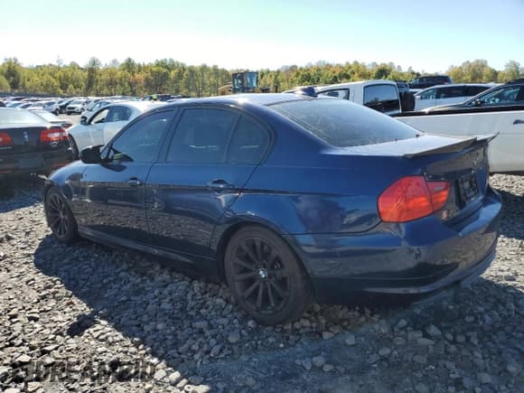 ✅ 2011 BMW 3 Series 335d • VIN: WBAPN7C58BA782252 • Лот: 85507945. Опубликован ранее на Copart с пробегом 197 593 миль. Бесплатный доступ к архиву аукционных продаж из США и подробный отчёт об истории автомобиля на DreamBid. Изображение 2.