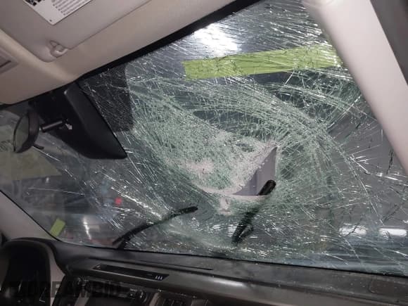 ✅ 2017 Toyota RAV4 LE • VIN: 2T3BFREV4HW603072 • Lot: 43761913. Wystawiony na IAAI z przebiegiem 54 891 mil. Bezpłatny archiwum sprzedaży aukcyjnych z USA i szczegółowy raport historii pojazdu na DreamBid. Zdjęcie 19.