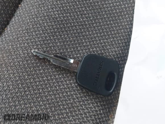 ✅ 1998 Ford Mustang • VIN: 1FAFP4046WF268384 • Lot: 43728255. Wystawiony na IAAI z przebiegiem 137 196 mil. Bezpłatny archiwum sprzedaży aukcyjnych z USA i szczegółowy raport historii pojazdu na DreamBid. Zdjęcie 11.