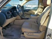 ✅ 2008 Chevrolet Avalanche 2LT • VIN: 3GNEC12J58G245447 • Лот: 95996615. Опубликован ранее на Copart с пробегом 180 017 миль. Бесплатный доступ к архиву аукционных продаж из США и подробный отчёт об истории автомобиля на DreamBid. Изображение 7.