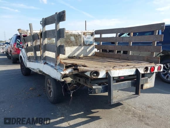 ✅ 2001 Nissan Frontier XE • VIN: 1N6DD26S51C389192 • Lot: 43633106. Wystawiony na IAAI z przebiegiem 245 128 mil. Bezpłatny archiwum sprzedaży aukcyjnych z USA i szczegółowy raport historii pojazdu na DreamBid. Zdjęcie 3.