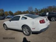 ✅ 2011 Ford Mustang V6 • VIN: 1ZVBP8AM3B5141426 • Lot: 91141185. Listed on Copart with 140,234 mi. Free auction sales archive from the USA and detailed vehicle history report at DreamBid. Image 2.