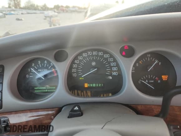 ✅ 2001 Buick LeSabre Limited • VIN: 1G4HR54K11U268661 • Лот: 91449185. Опубликован ранее на Copart с пробегом Не указан. Бесплатный доступ к архиву аукционных продаж из США и подробный отчёт об истории автомобиля на DreamBid. Изображение 9.