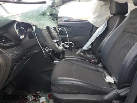 ✅ 2017 Buick Encore Preferred • VIN: KL4CJESB0HB177941 • Лот: 89933045. Опубликован ранее на Copart с пробегом 43 318 миль. Бесплатный доступ к архиву аукционных продаж из США и подробный отчёт об истории автомобиля на DreamBid. Изображение 7.