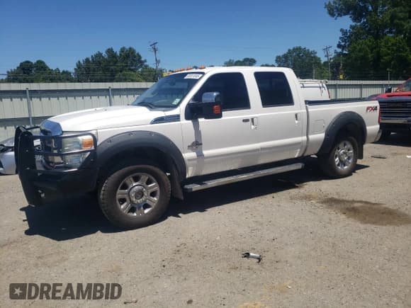 ✅ 2013 Ford F-250 XLT • VIN: 1FT7W2BT9DEB27516 • Lot: 65551045. Wystawiony na Copart z przebiegiem 336 893 mil. Bezpłatny archiwum sprzedaży aukcyjnych z USA i szczegółowy raport historii pojazdu na DreamBid. Zdjęcie 1.