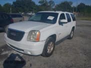 ✅ 2011 GMC Yukon SLT • VIN: 1GKS1CE00BR402474 • Lot: 43213054. Listed on IAAI with 290,069 mi. Free auction sales archive from the USA and detailed vehicle history report at DreamBid. Image 2.