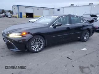 ✅ 2021 Lexus ES 300h Luxury • VIN: 58AEA1C13MU010134 • Lot: 44744175. Wystawiony na Copart z przebiegiem 177 938 mil. Bezpłatny archiwum sprzedaży aukcyjnych z USA i szczegółowy raport historii pojazdu na DreamBid. Zdjęcie 1.