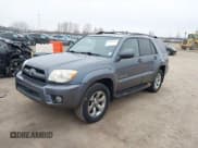 ✅ 2007 Toyota 4Runner Limited • VIN: JTEBT17R070067424 • Lot: 41504146. Listed on IAAI with 257,422 mi. Free auction sales archive from the USA and detailed vehicle history report at DreamBid. Image 2.