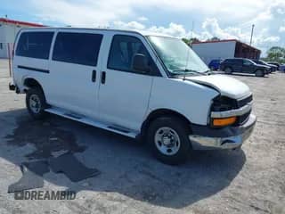 2014 Chevrolet Express Passenger LT с VIN 1GAZGYFG8E1130432, выставлен на аукционе IAAI как лот 42487756 с пробегом 176 418 миль миль и . История ставок и продаж доступна на DreamBid. Изображение 1.