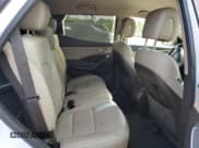 ✅ 2018 Hyundai Santa Fe 2.4L • VIN: 5XYZUDLBXJG542329 • Лот: 58935704. Опубликован ранее на Copart с пробегом 74 544 миль. Бесплатный доступ к архиву аукционных продаж из США и подробный отчёт об истории автомобиля на DreamBid. Изображение 11.