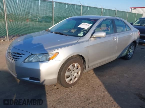 ✅ 2009 Toyota Camry LE • VIN: 4T1BE46K69U881427 • Lot: 43767236. Wystawiony na IAAI z przebiegiem 98 702 mil. Bezpłatny archiwum sprzedaży aukcyjnych z USA i szczegółowy raport historii pojazdu na DreamBid. Zdjęcie 2.