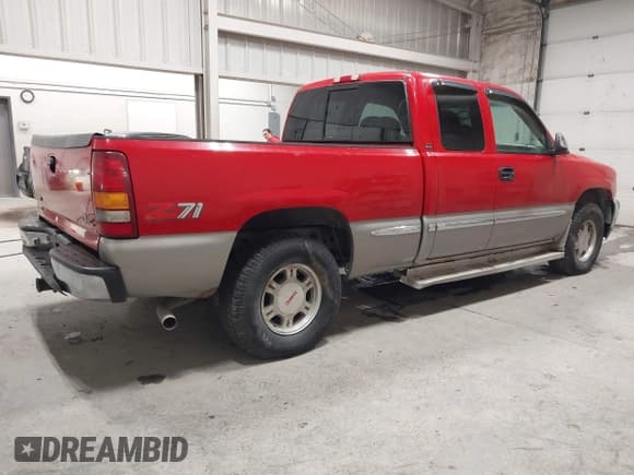 ✅ 1999 GMC Sierra 1500 SLE • VIN: 1GTEK19T6XE510367 • Лот: 42375793. Опубликован ранее на IAAI с пробегом 212 808 миль. Бесплатный доступ к архиву аукционных продаж из США и подробный отчёт об истории автомобиля на DreamBid. Изображение 4.