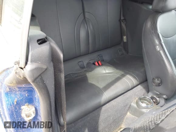 ✅ 2006 MINI Convertible • VIN: WMWRF33566TF65679 • Lot: 42288864. Listed on IAAI with 119,884 mi. Free auction sales archive from the USA and detailed vehicle history report at DreamBid. Image 8.