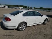 ✅ 2013 Volkswagen Passat SE • VIN: 1VWBN7A36DC001666 • Lot: 53302045. Listed on Copart with 124,992 mi. Free auction sales archive from the USA and detailed vehicle history report at DreamBid. Image 3.