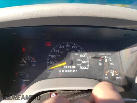 1995 Chevrolet Blazer z VIN 1GNDT13W8S2120237, wystawiony jako Copart lot #78413984 z przebiegiem 146 393 mil mil oraz Szkoda całkowita • Salvage title. Historia ofert i sprzedaży dostępna na DreamBid. Obrazek 9.