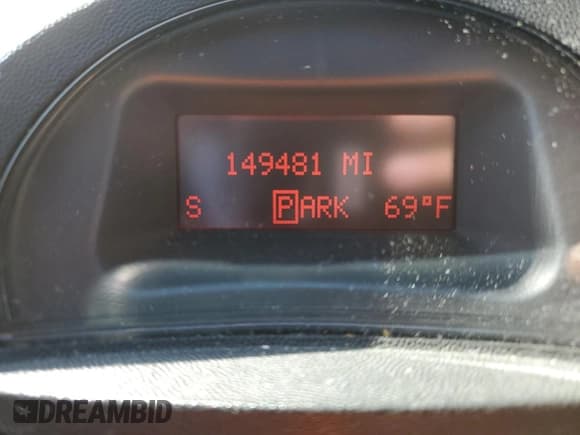 ✅ 2006 Pontiac Grand Prix • VIN: 2G2WP552061110917 • Lot: 50350095. Listed on Copart with 149,481 mi. Free auction sales archive from the USA and detailed vehicle history report at DreamBid. Image 9.