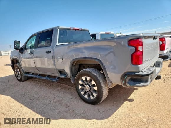 ✅ 2025 Chevrolet Silverado 2500HD Custom • VIN: 1GC4KMEY6SF208109 • Лот: 84414735. Опубликован ранее на Copart с пробегом 16 670 миль. Бесплатный доступ к архиву аукционных продаж из США и подробный отчёт об истории автомобиля на DreamBid. Изображение 2.