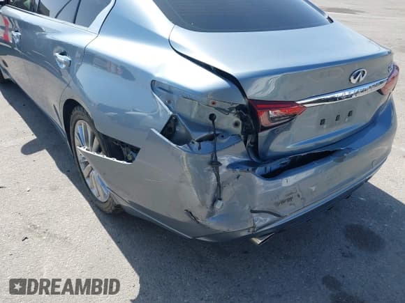 ✅ 2019 Infiniti Q50 Luxe • VIN: JN1EV7AP3KM514967 • Lot: 42337164. Listed on IAAI with 70,345 mi. Free auction sales archive from the USA and detailed vehicle history report at DreamBid. Image 6.