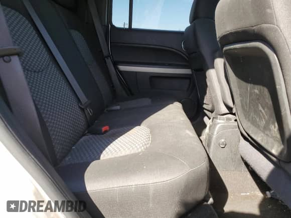 2009 Chevrolet HHR LS z VIN 3GNCA13B39S601056, wystawiony jako Copart lot #74245364 z przebiegiem 138 801 mil mil oraz Czysty tytuł • Clean title. Historia ofert i sprzedaży dostępna na DreamBid. Obrazek 10.