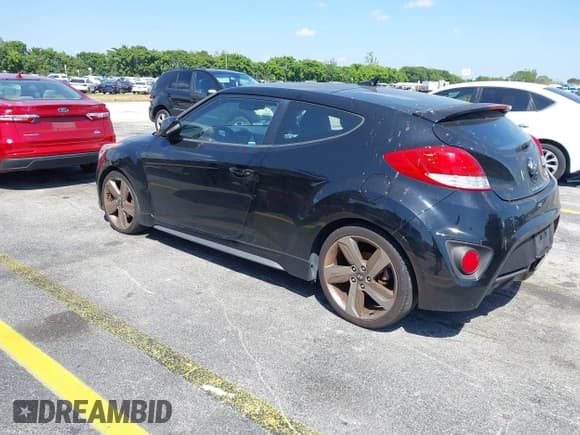 ✅ 2014 Hyundai Veloster Turbo • VIN: KMHTC6AE2EU184967 • Lot: 41780186. Wystawiony na IAAI z przebiegiem 104 822 mil. Bezpłatny archiwum sprzedaży aukcyjnych z USA i szczegółowy raport historii pojazdu na DreamBid. Zdjęcie 3.
