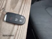 ✅ 2018 Jeep Renegade Sport • VIN: ZACCJBAB5JPJ17958 • Лот: 43282042. Опубликован ранее на IAAI с пробегом 130 629 миль. Бесплатный доступ к архиву аукционных продаж из США и подробный отчёт об истории автомобиля на DreamBid. Изображение 11.