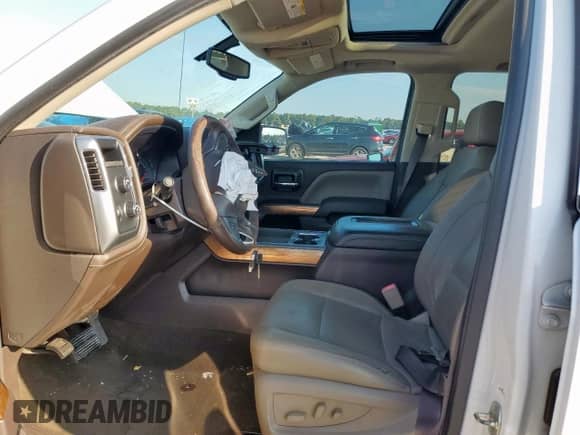 2018 Chevrolet Silverado 1500 LTZ с VIN 3GCUKSEC8JG164622, выставлен на аукционе Copart как лот 85690485 с пробегом 137 793 миль миль и Списание • Salvage title. История ставок и продаж доступна на DreamBid. Изображение 7.